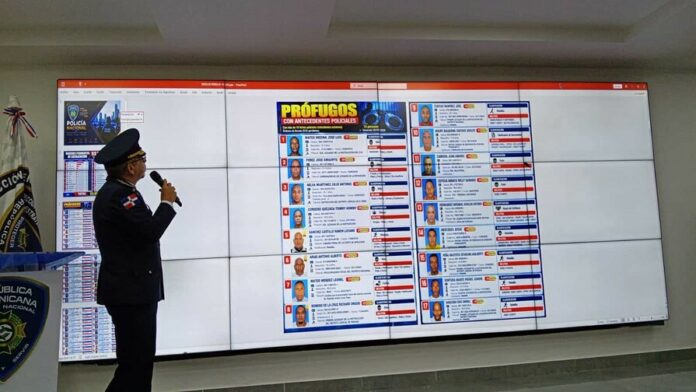 mas-de-50-mil-personas-estan-profugas-de-la-justicia-en-rd-7d73b50c-focus-0-0-896-504