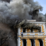 Ocho muertos, 83 heridos dejan ataques de Rusia sobre Ucrania