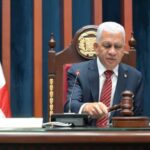 El presidente del Senado asegura que aumento del marbete está contemplado en la ley anticrisis